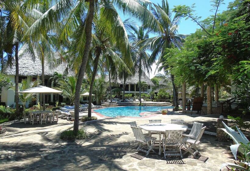 Aquarius Club International Resort