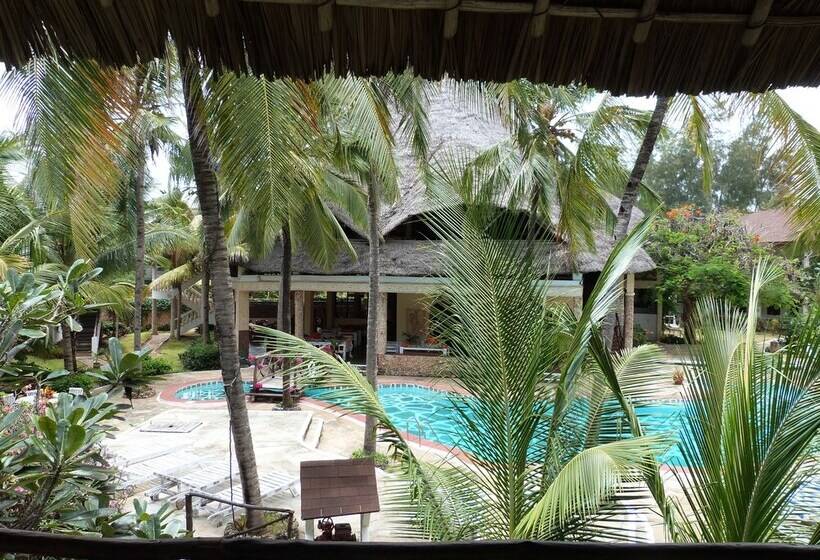 Aquarius Club International Resort