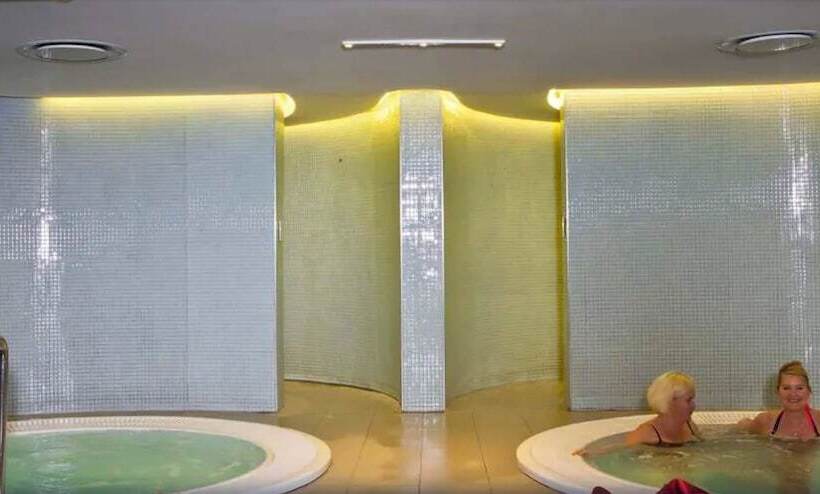 هتل Nwr Gross Barmen Resort