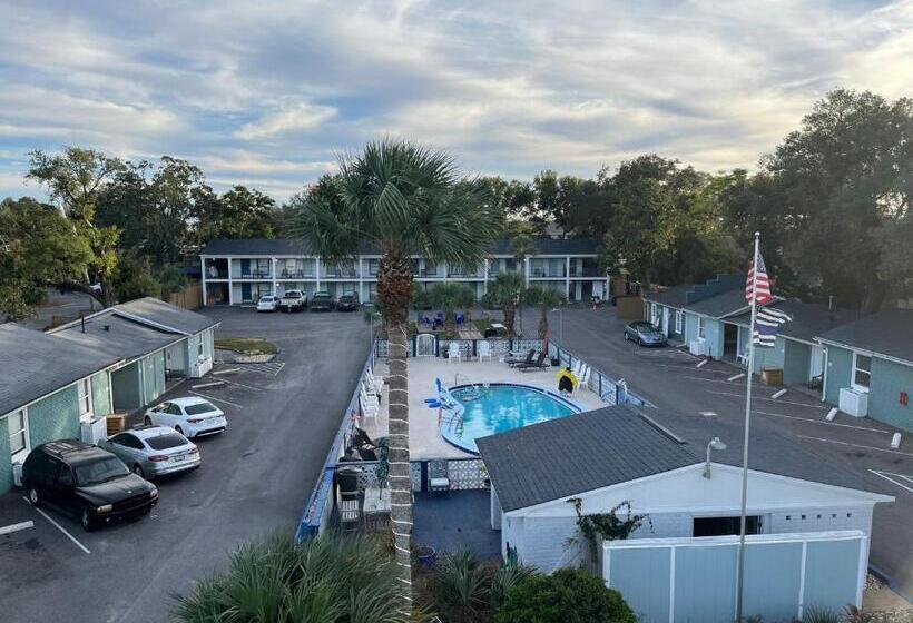 Мотель Gulf Coast Inn