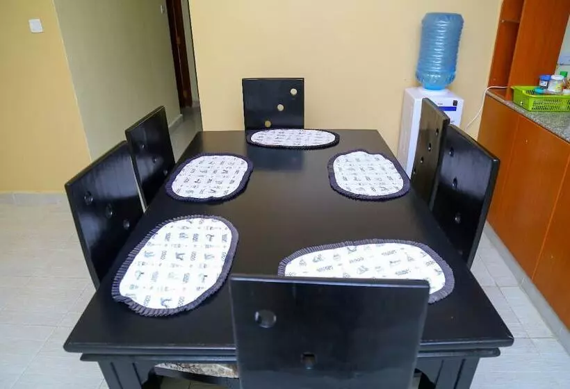 پانسیون Nairobi Airport Apartments