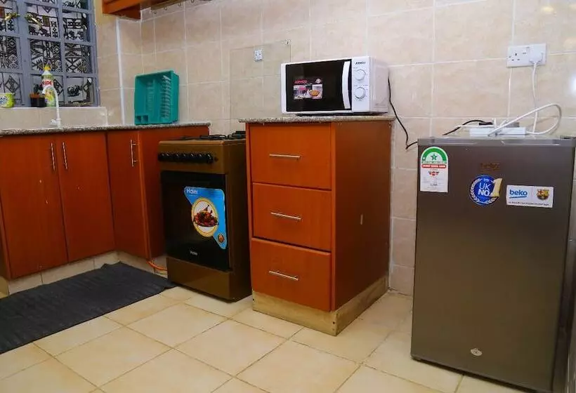 پانسیون Nairobi Airport Apartments