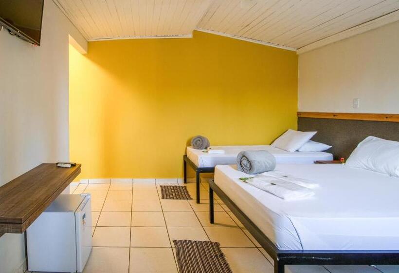 پانسیون Pousada Vale Dos Tamanduás