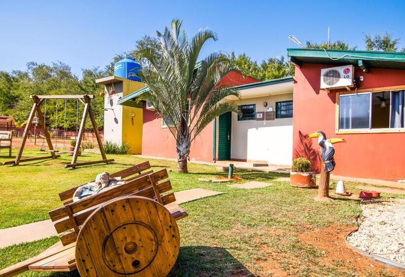 پانسیون Pousada Vale Dos Tamanduás