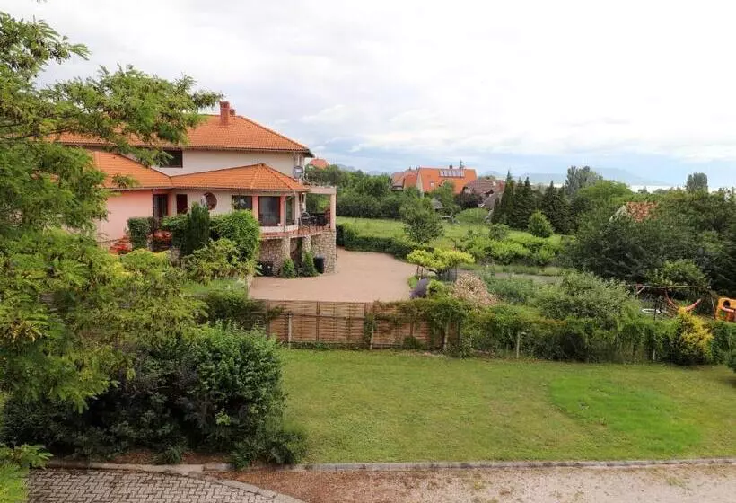 Majatalo Villa Galagonya I. Ii