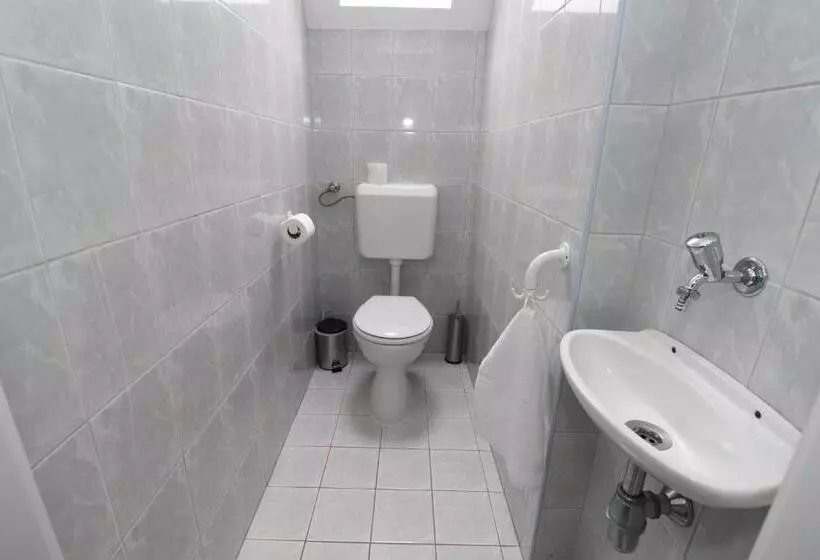 Majatalo Villa Galagonya I. Ii