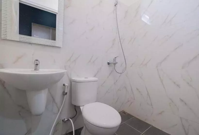 Urbanview Hotel Stariez Karawaci Tangerang By Reddoorz