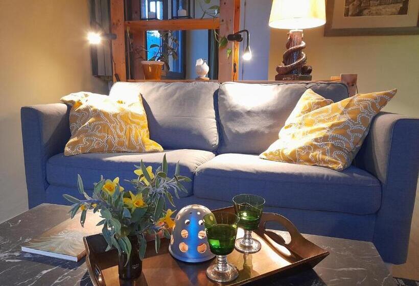 Bed and Breakfast Casa Cholavila