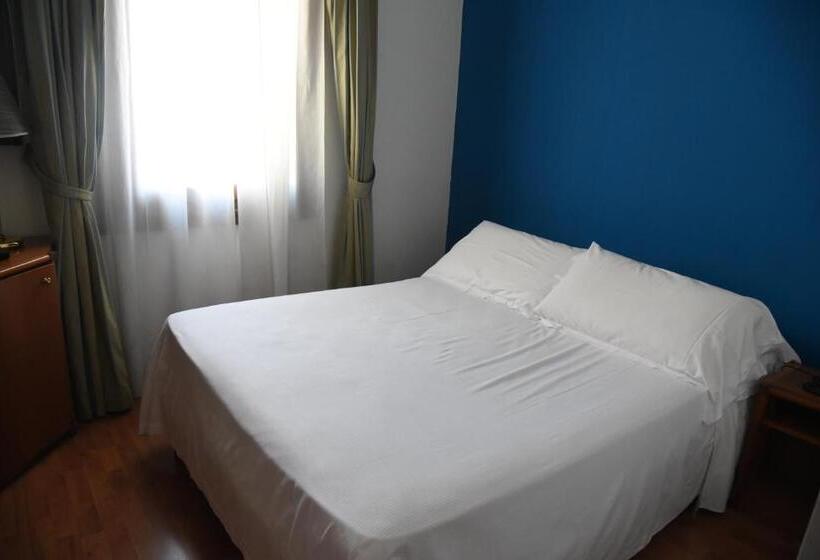 فندق Duca D Aosta