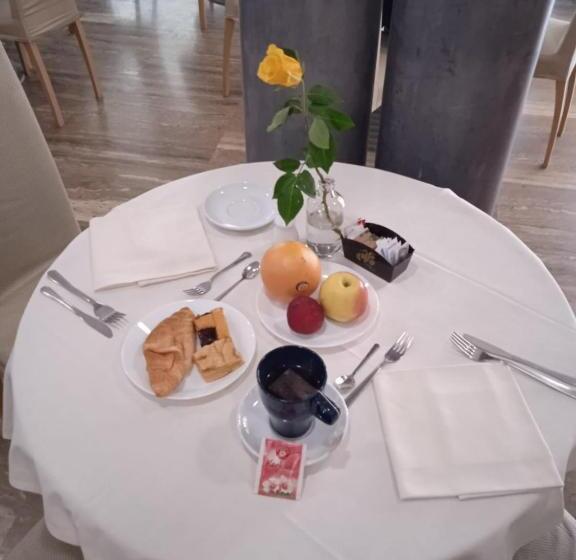 فندق Duca D Aosta