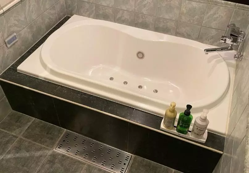 Hotelli Glamrose  Adult Only