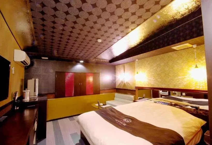 Hotelli Glamrose  Adult Only