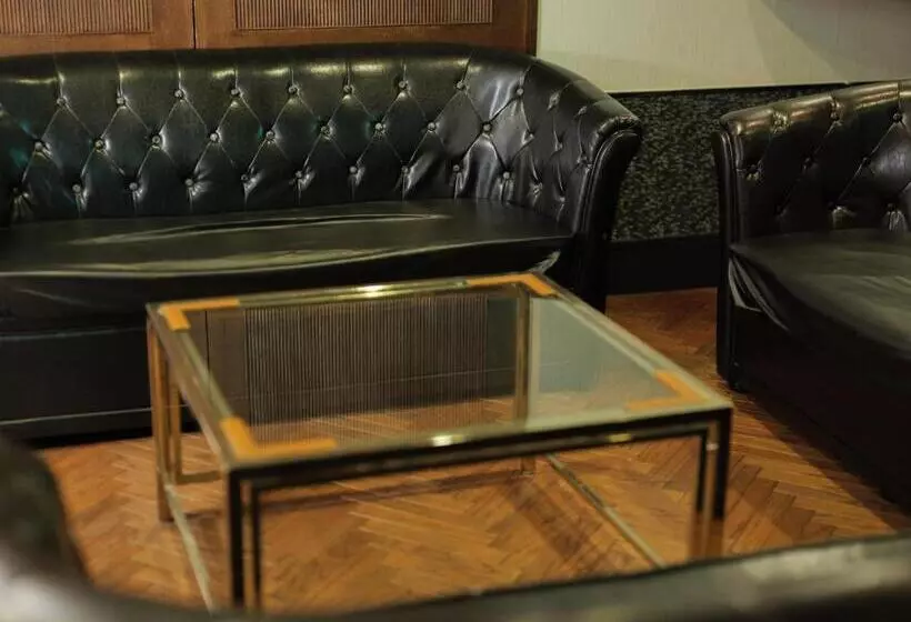 Hotelli Glamrose  Adult Only