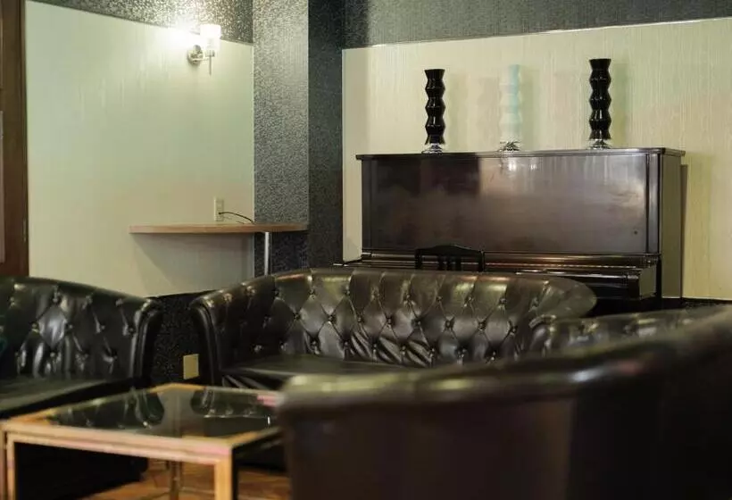 Hotelli Glamrose  Adult Only