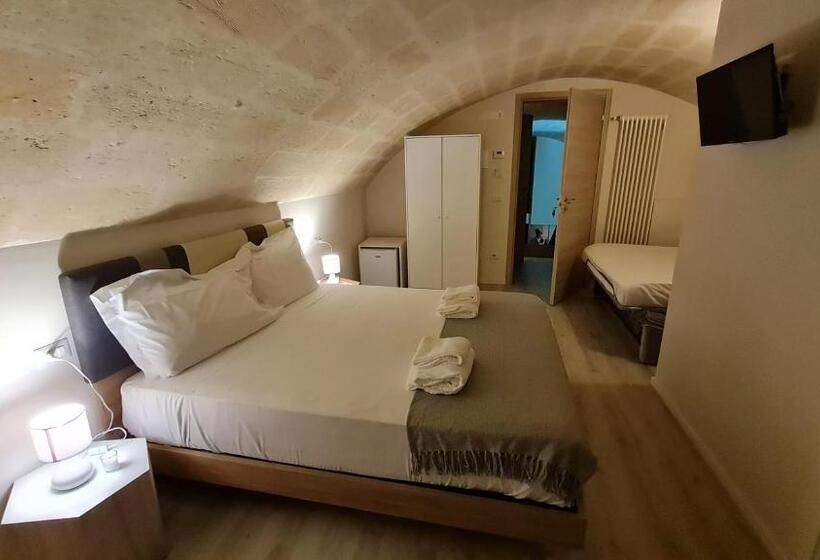 پانسیون Lithoss