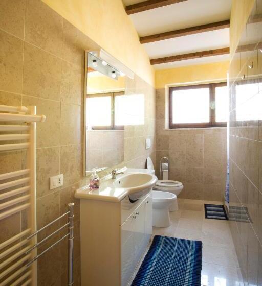 בית מלון כפרי Agriturismo Podere Poggiarone