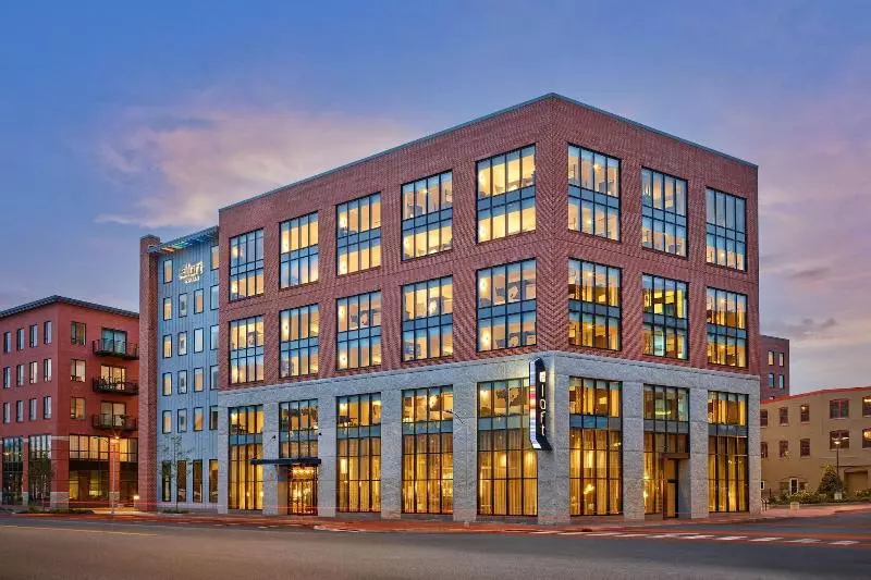 Hotelli Aloft Portland Downtown Waterfront Me