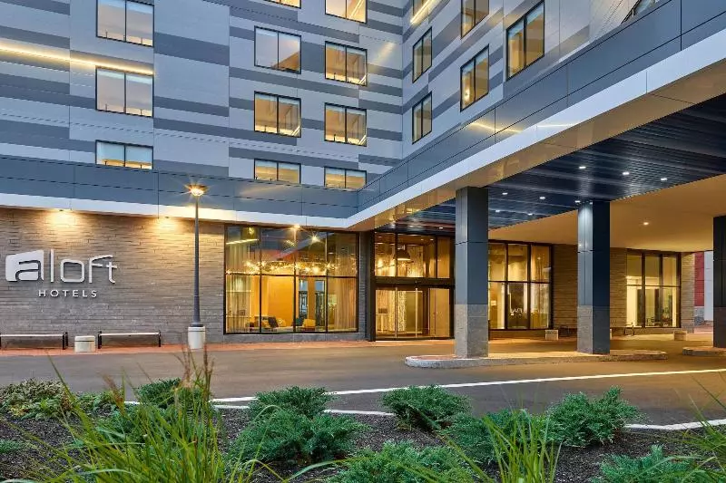 Hotelli Aloft Portland Downtown Waterfront Me