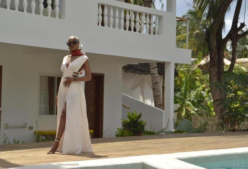 هتل Mem Luxury Apartments And