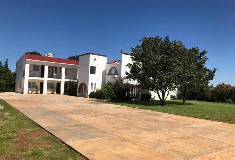 فندق Sierra Bonita