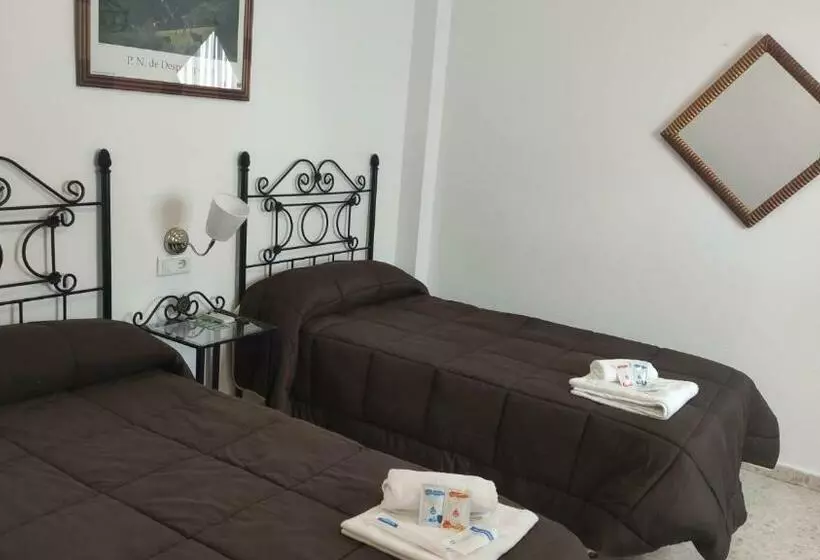 پانسیون Hostal Efebo 24h