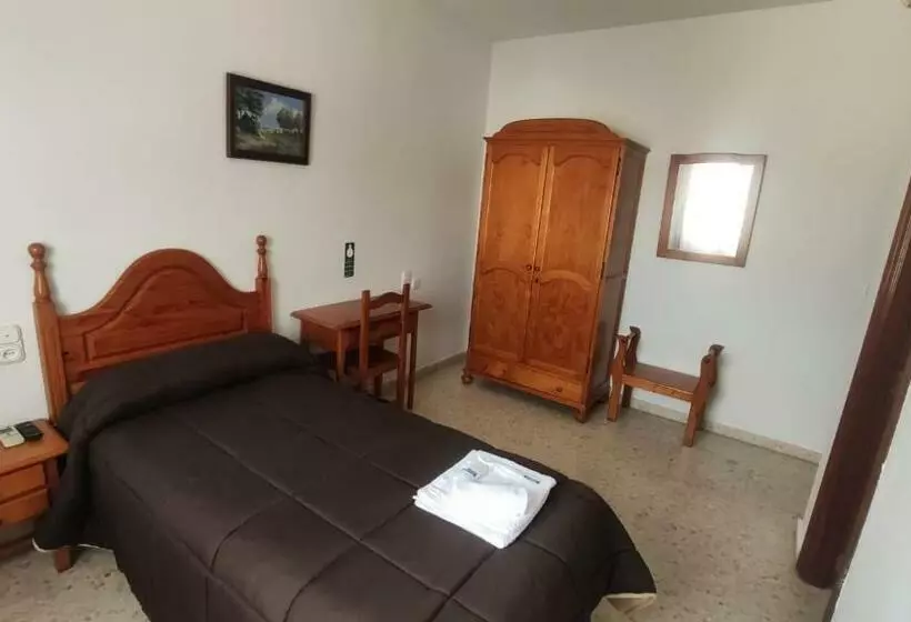 پانسیون Hostal Efebo 24h