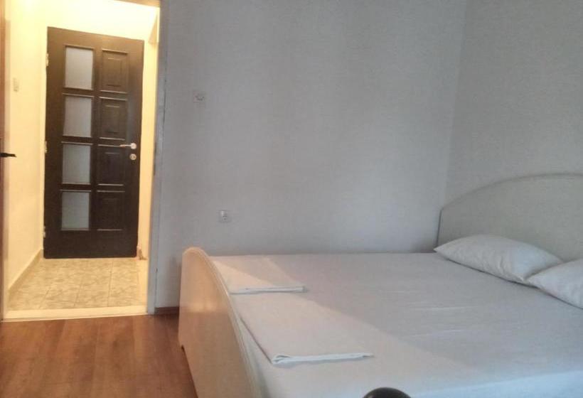 پانسیون Vila Arb