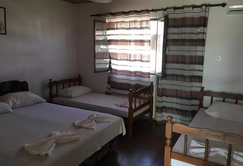 پانسیون Vila Arb