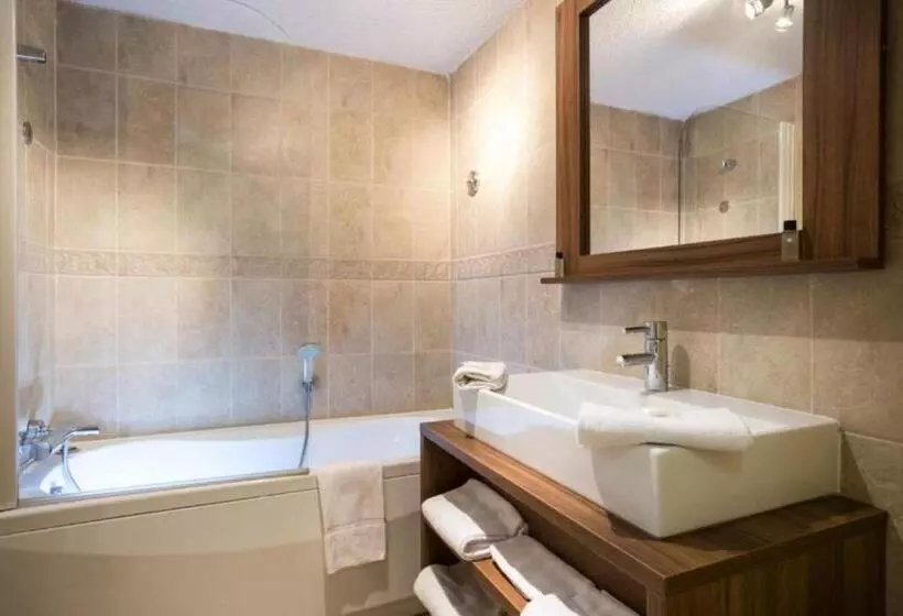 Résidence Les Terrasses D Isola 2000