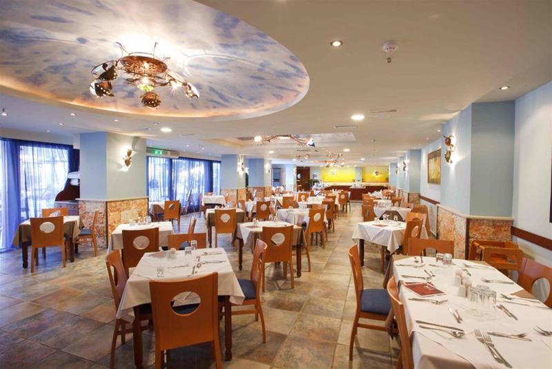 בית מלון כפרי Alianthos Garden