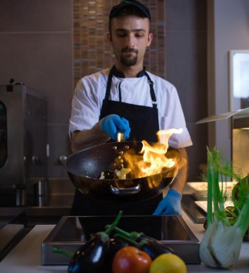 בית מלון כפרי Alianthos Garden