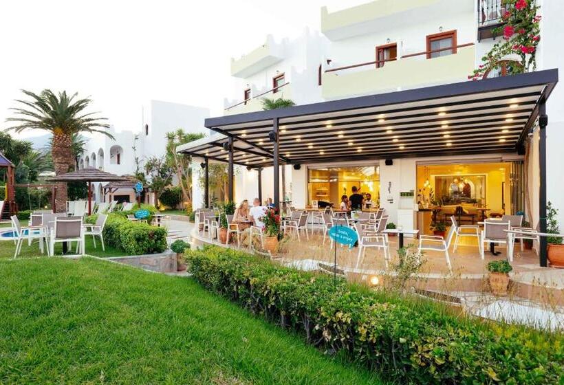 בית מלון כפרי Alianthos Garden