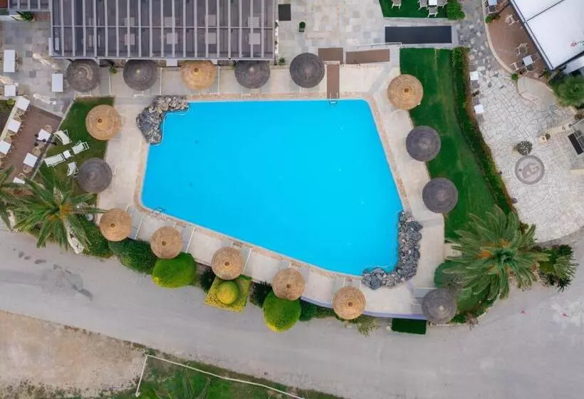 Отель Alianthos Garden