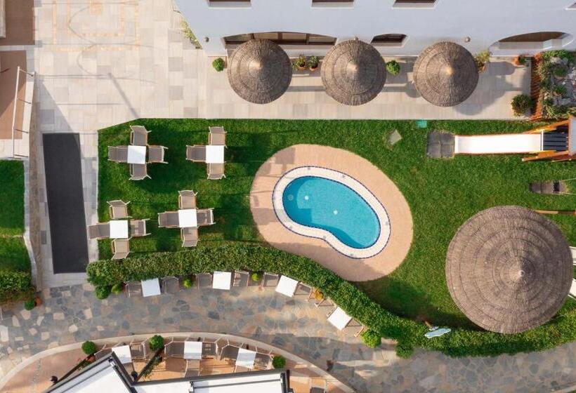 בית מלון כפרי Alianthos Garden