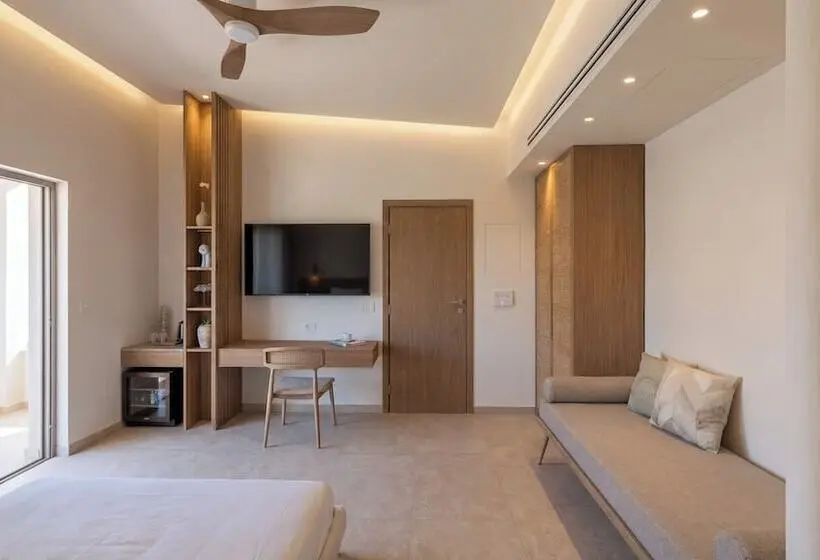 Alianthos Estate Resort