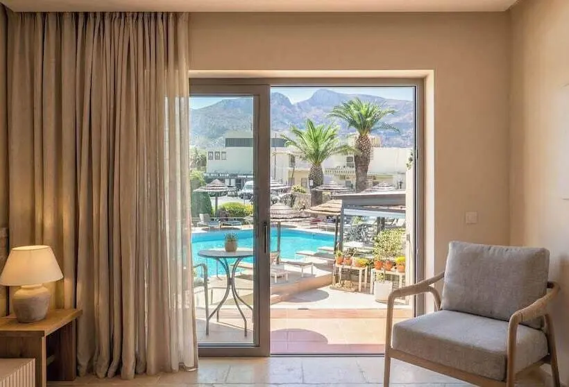 Alianthos Estate Resort