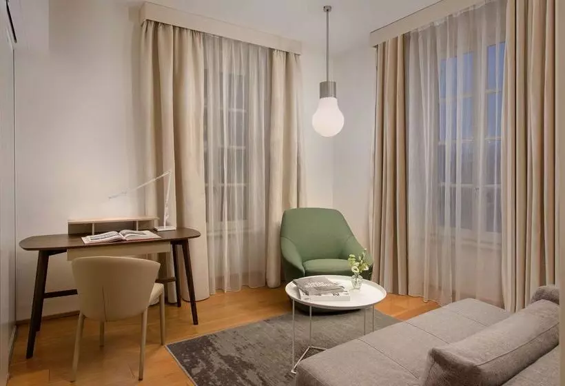 Avani Palazzo Moscova Milan Hotel  Previously Nh Palazzo Moscova