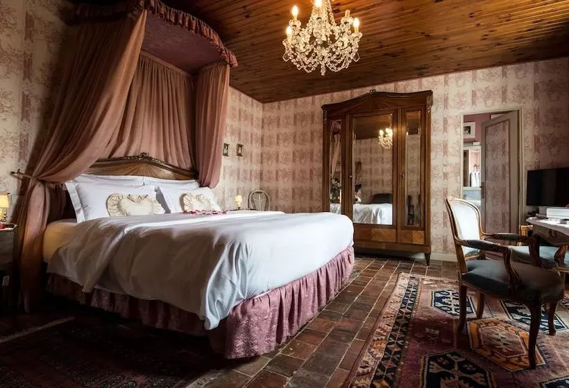 Отель Château De L Abbaye   Teritoria