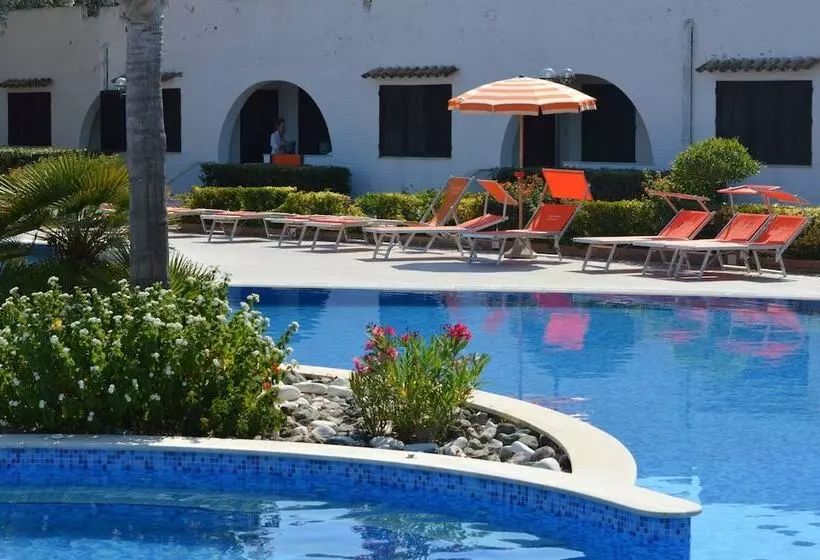 Отель Estella Club & Beauty