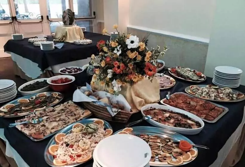 Отель Estella Club & Beauty