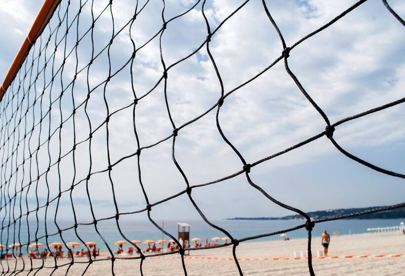 Отель Estella Club & Beauty