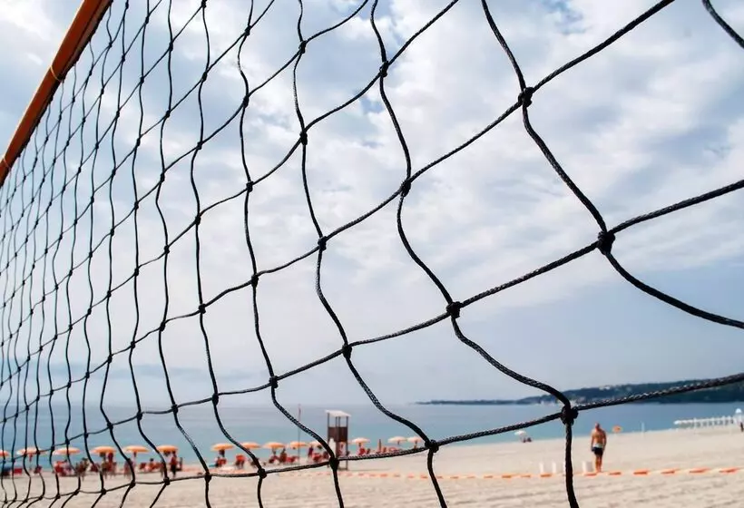 Отель Estella Club & Beauty