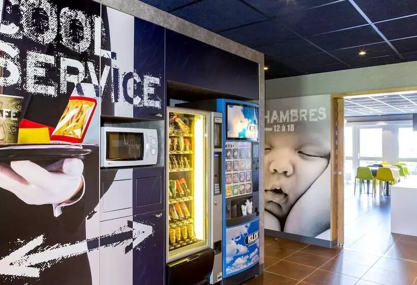 Отель Ibis Budget Quimper