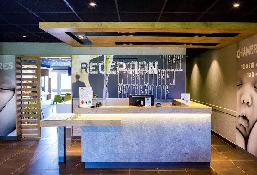 Отель Ibis Budget Quimper