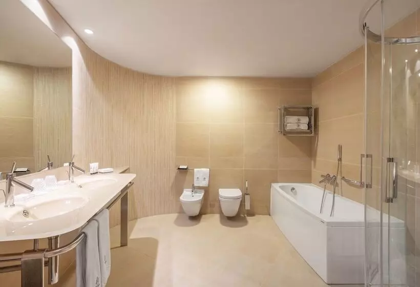 Отель Il Boscareto Resort & Spa