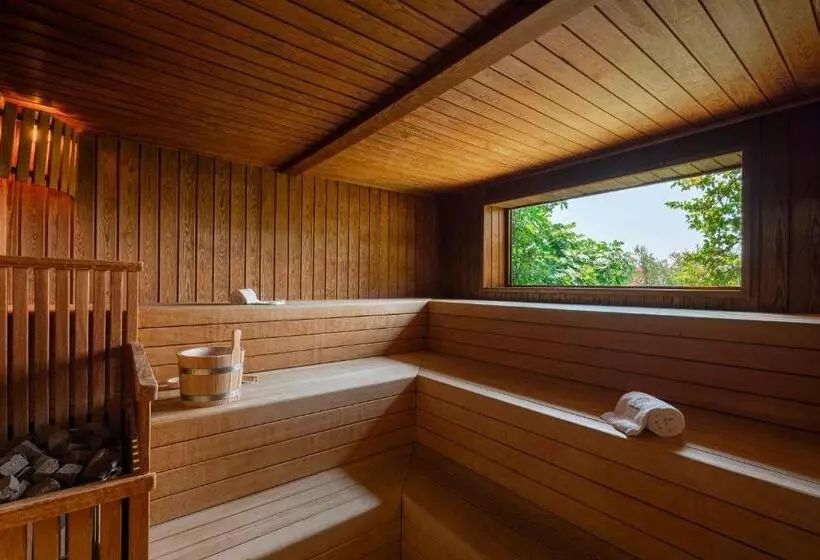 Отель Il Boscareto Resort & Spa