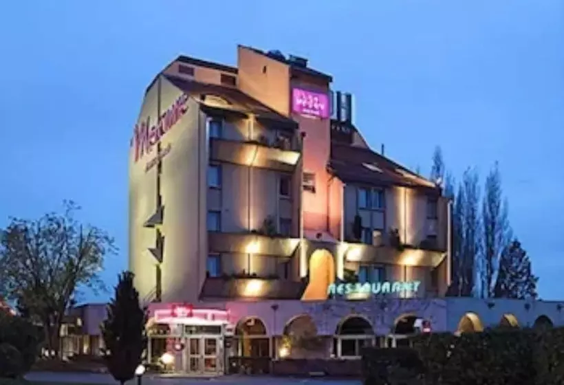 Отель Mercure Vienne Sud Chanas