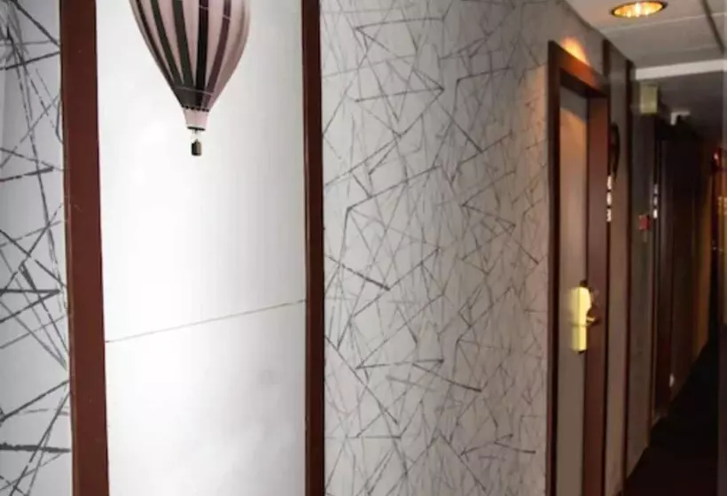 Отель Mercure Vienne Sud Chanas