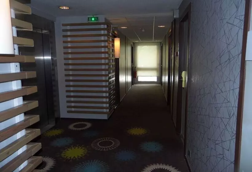 Отель Mercure Vienne Sud Chanas