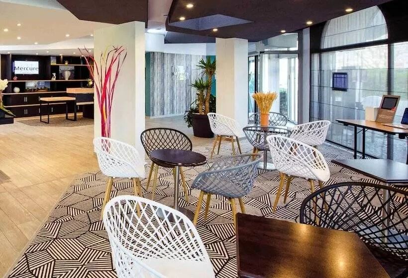 Отель Mercure Vienne Sud Chanas